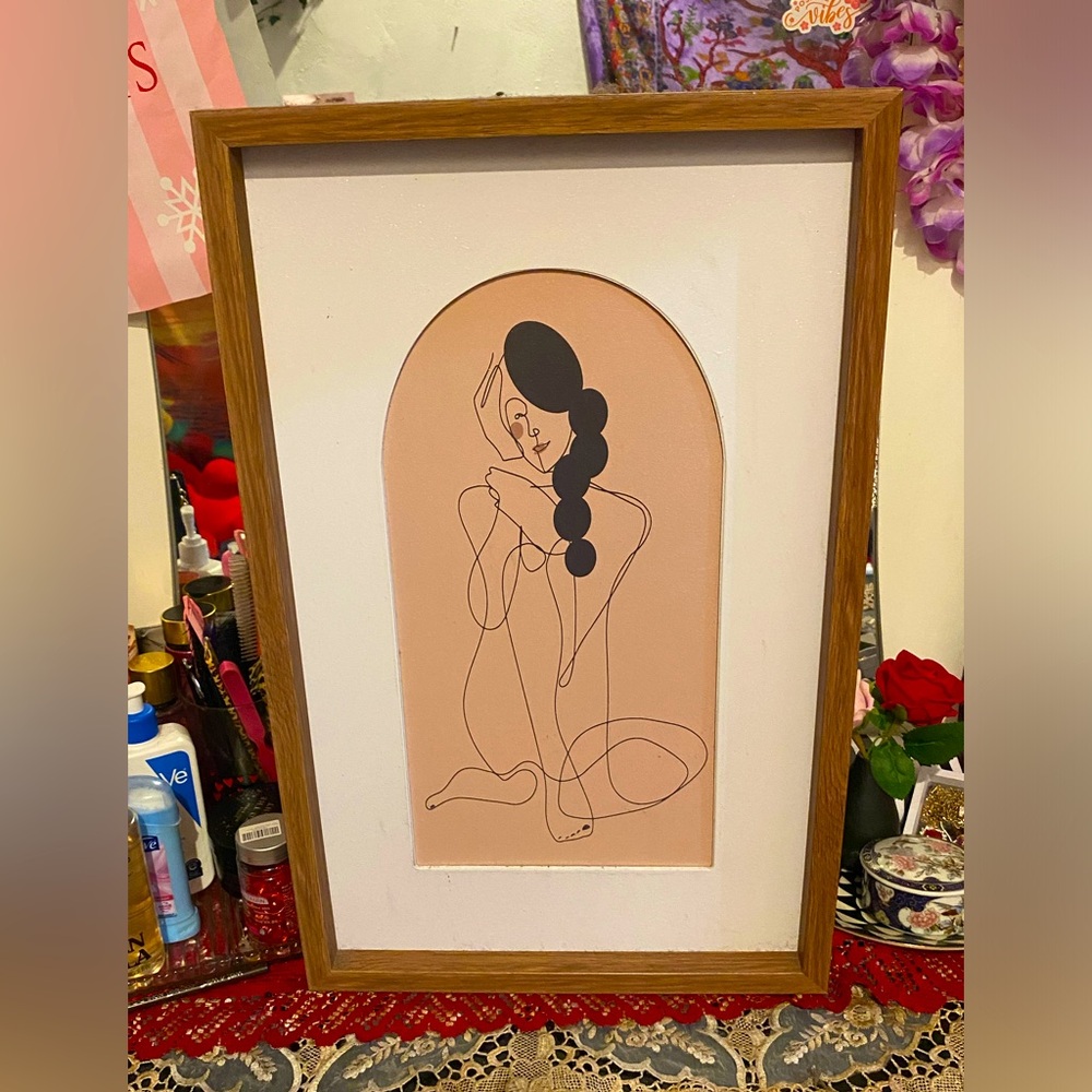 Women’s abstract art picture frame